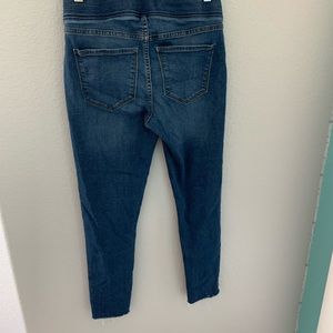Old navy rockstar jeans
